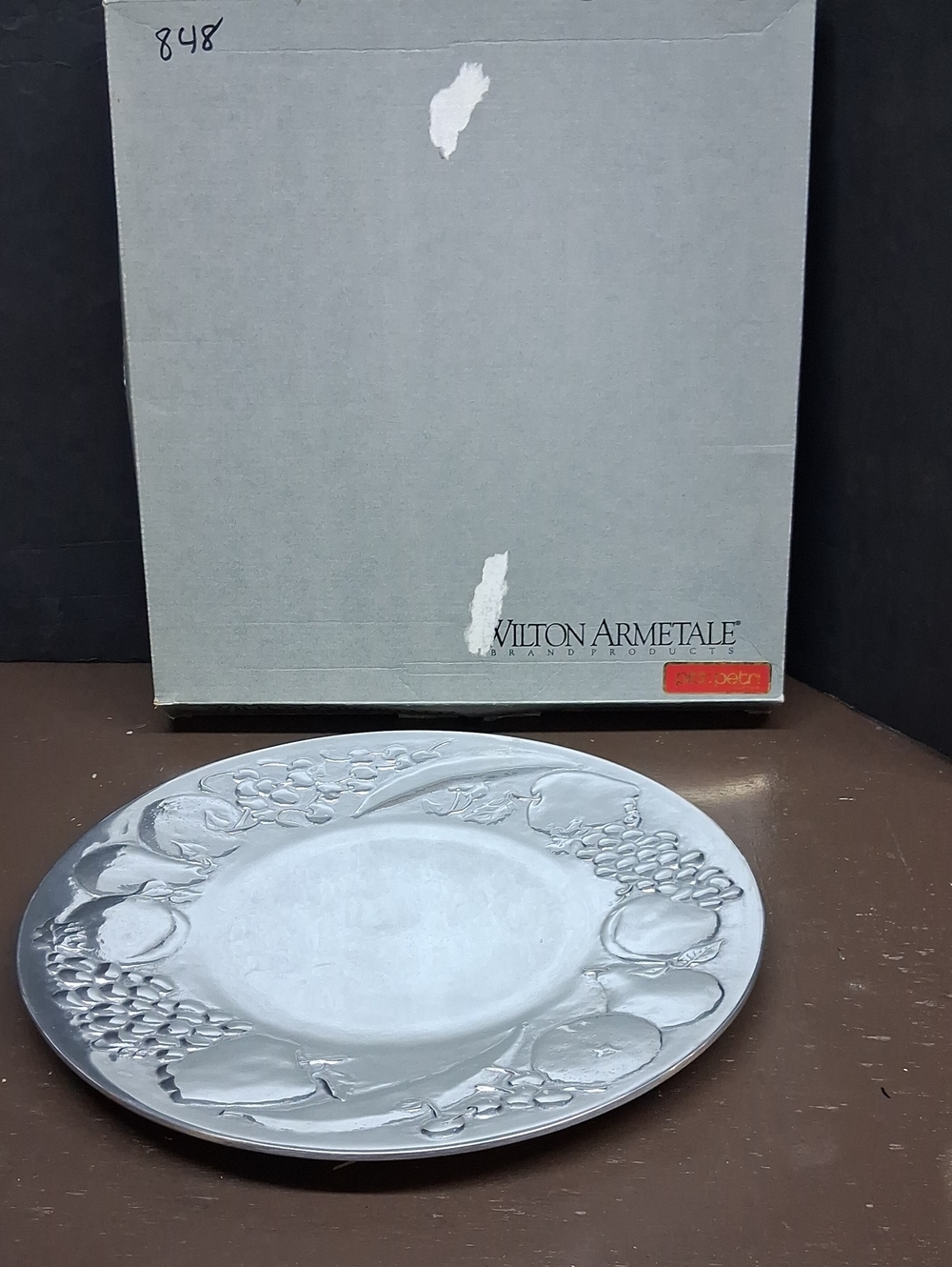 Wilton Armetale 13" Pewter Embossed Platter.